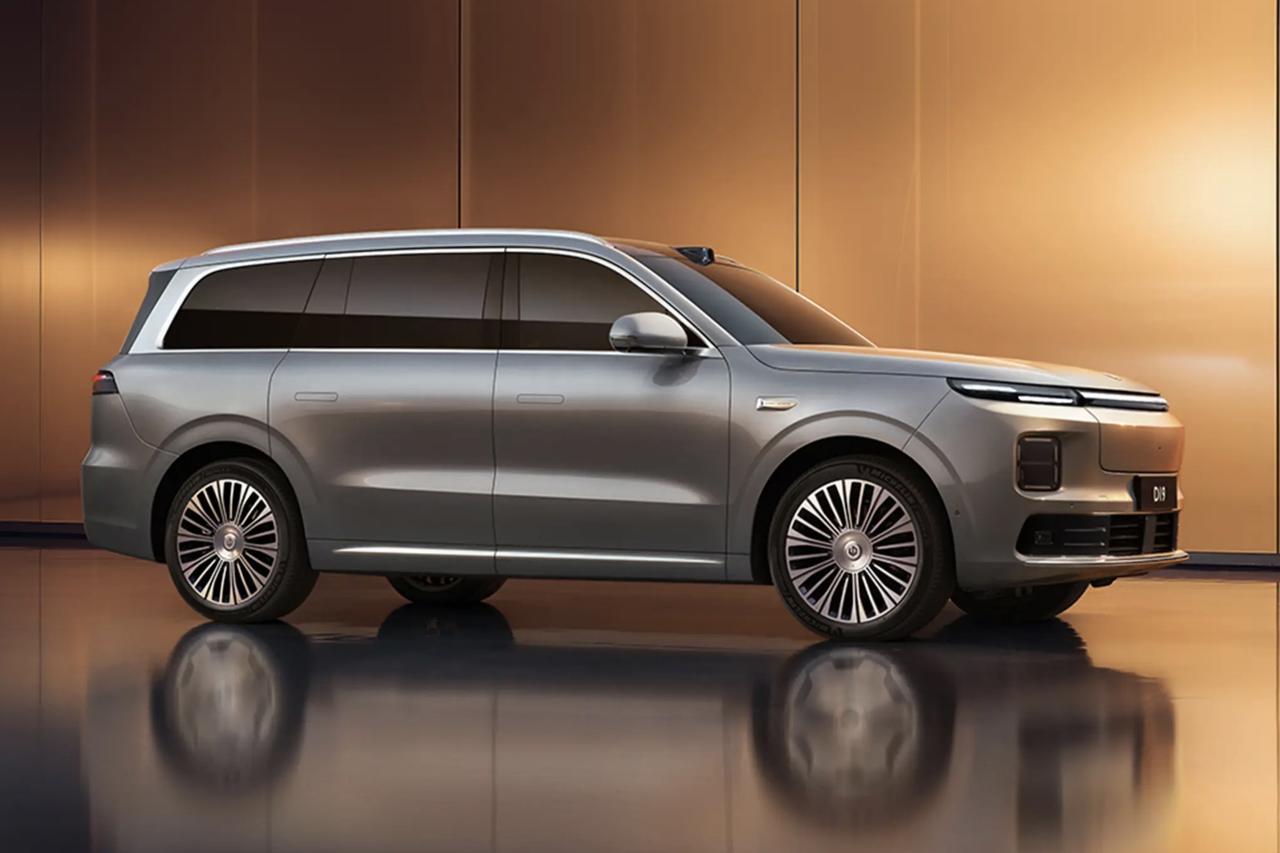 零跑D19低价上市，那些低续航的大型SUV怎么办？零跑D19-尺寸：52