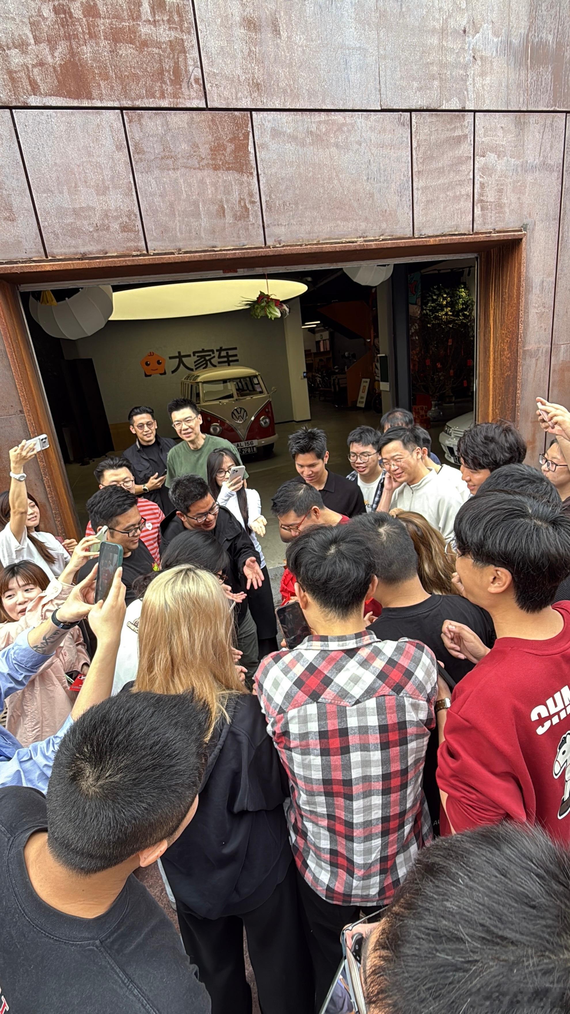 开工大吉！各位大哥，新年发大财！