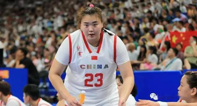 人挪活！上海女篮刘禹彤WCBA新赛季，高居得分榜前列！本赛季刘禹彤从北京女篮