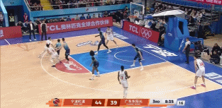 奎因投中三分第一球，王凡懿立马回应，杜润旺给彻底打开魔咒王少杰下半场三分球就