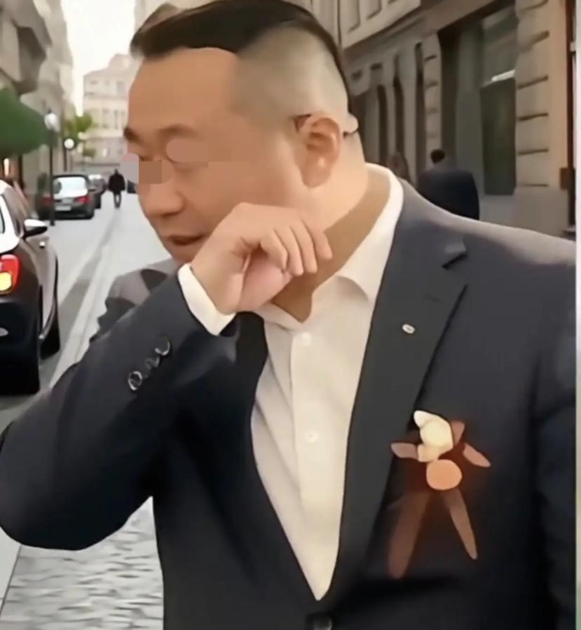 金毛超越他爹，他爹老金毛还是保守了金毛家真是青出于蓝而胜于蓝，老金毛