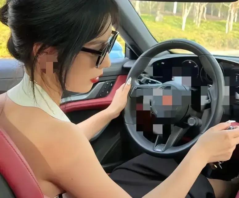 丰田，绝对把中国消费者研究透了要体面——丰田凯美瑞要舒适——丰田格瑞维亚要