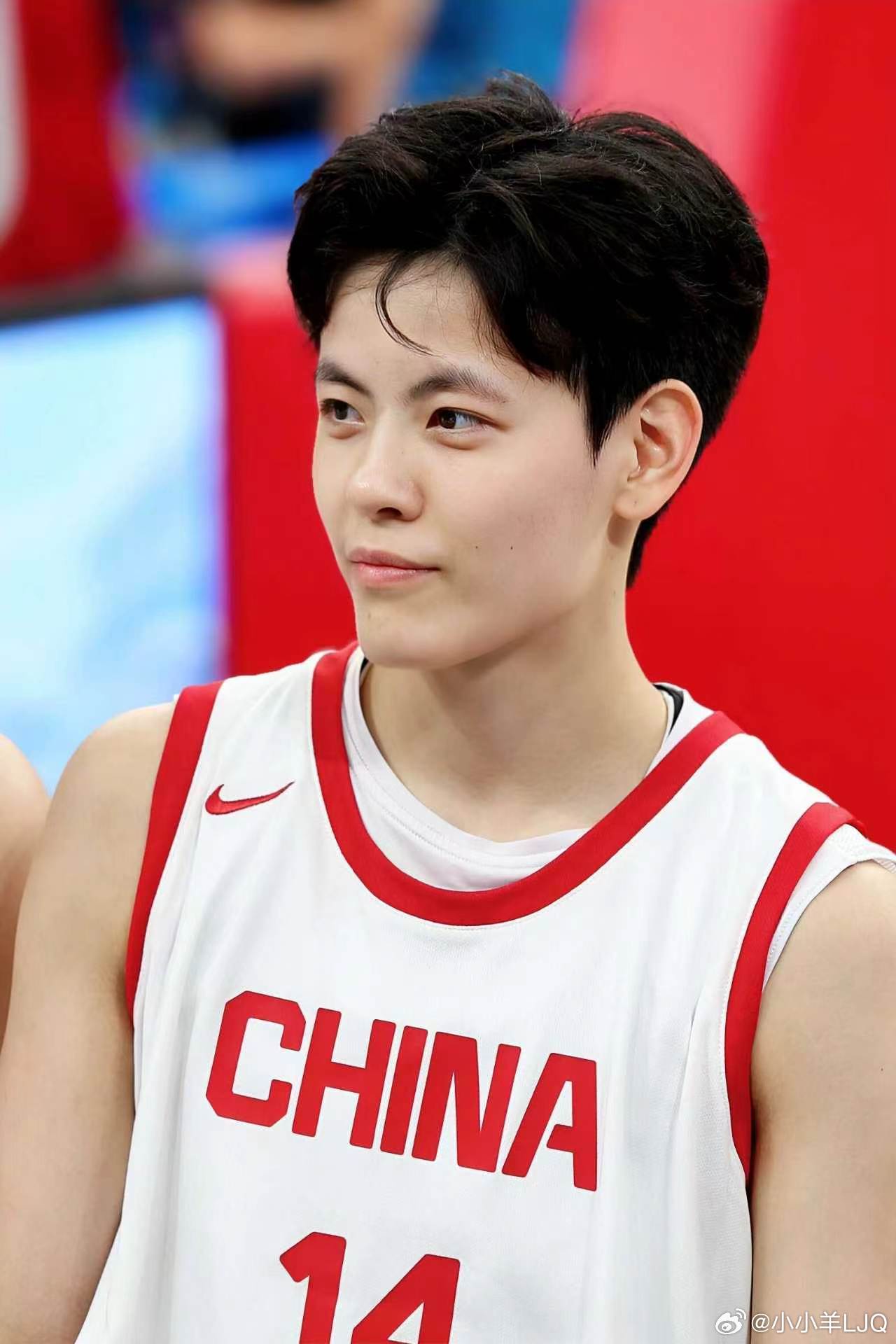 #杨舒予##杨舒予#自由点，你家预热物料我都盘包浆了！每次预热都透一点，赶紧速速全部放出来！盘来盘去