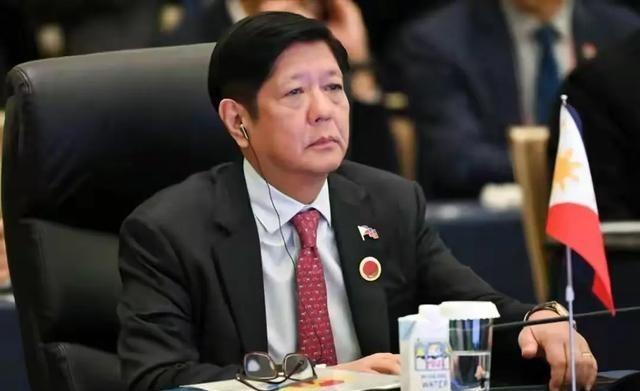 雷穆拉忽冷忽热，马科斯心里也没底：萨拉弹劾案开庭前，马尼拉街头一闹，监察专员是在