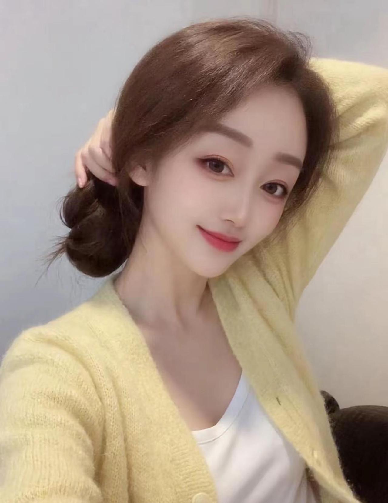 今天怎么那么冷啊？是不是天都被大炮轰烂了啊。一下子冷得我打摆子👻👻