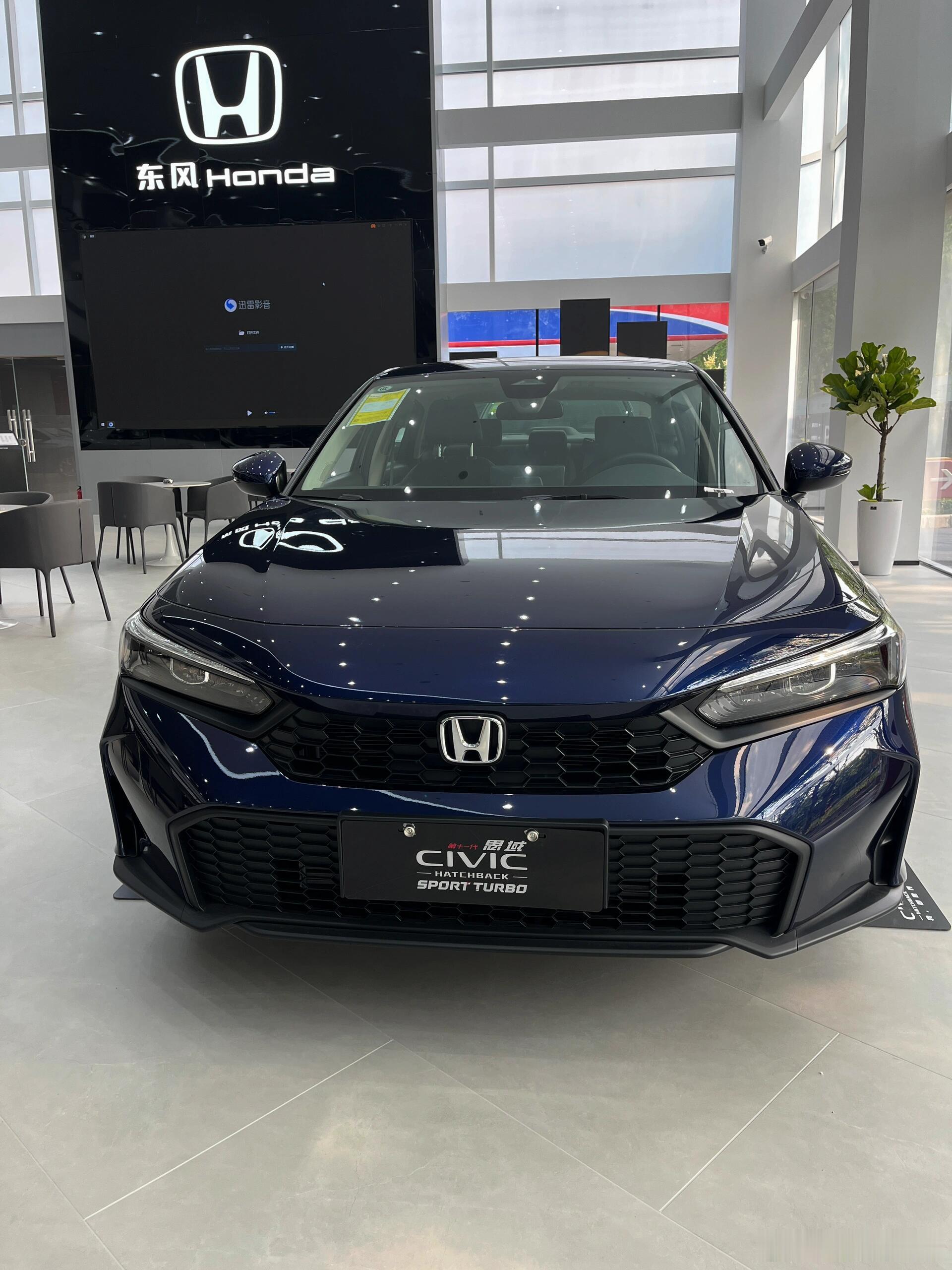 🚗本田思域驾驶体验🌟优点1.1.5T地球梦发动机：踩油门像踩快乐按钮，18