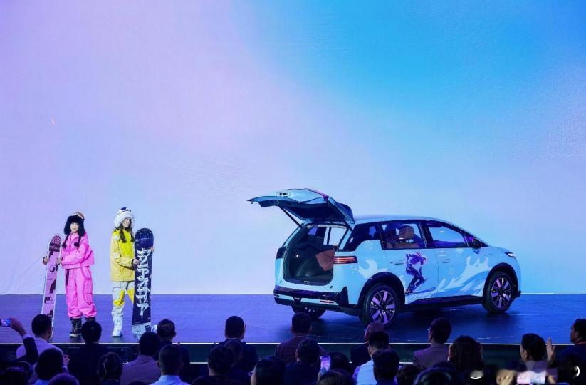 重新定义年轻人的第一台车，埃安N60全系满配启动预售新华AUTO：4月16日，