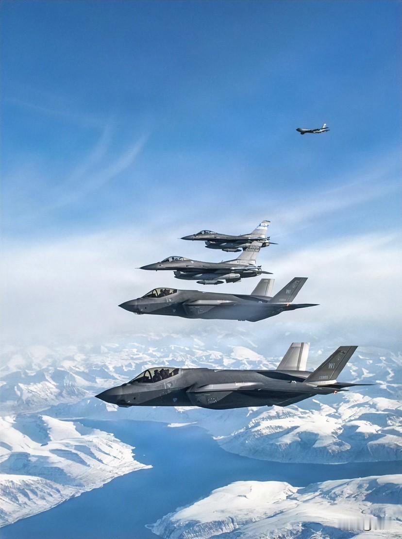 重磅！美国随时可能对伊朗动手，刚刚，多家外媒发布消息称，美国林肯号航母战斗群已经