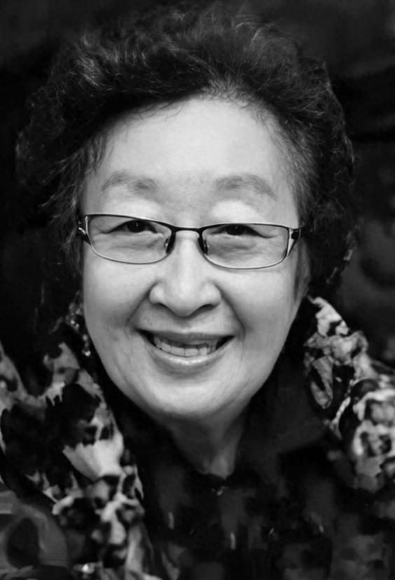 半路夫妻尽是贼？老戏骨彭玉离世，年过93岁。除了她塑造的经典角色，她晚年打理二婚