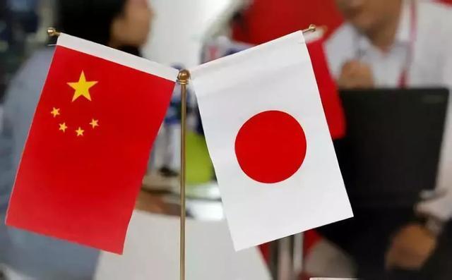 中方潇洒离场，日本1028家企业破产，高市输麻了，反华反到大动脉！ 8月10