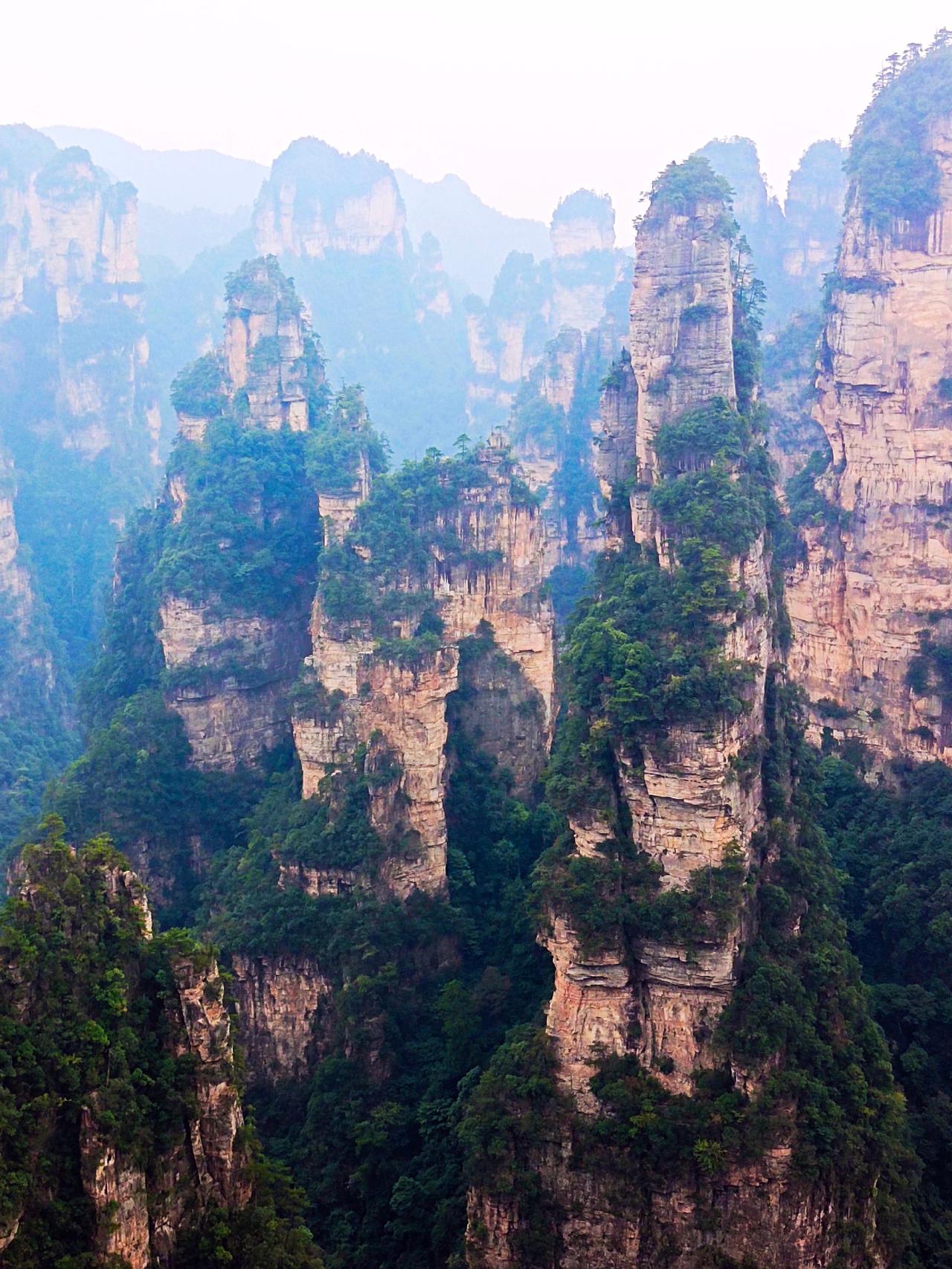 令人向往的张家界(大庸市)，人间仙境！大好河山风景如画自然奇观感受大自然风
