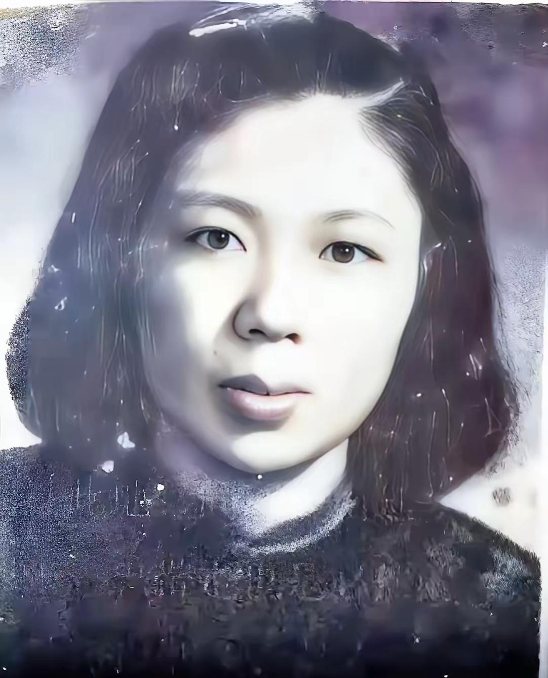 1949年，因叛徒出卖，潜伏在台的季沄与丈夫张志忠一起被捕。夫妻俩被捕后被分开审