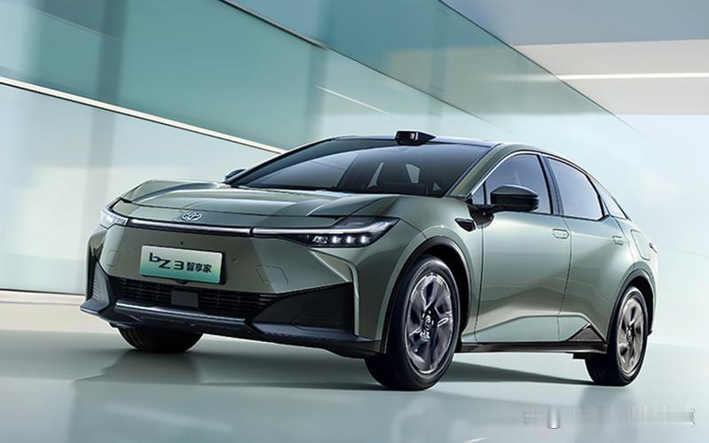 万万没想到，新年伊始，丰田挥起了屠刀，让众多车企目瞪口呆。老款丰田bZ3起售价1