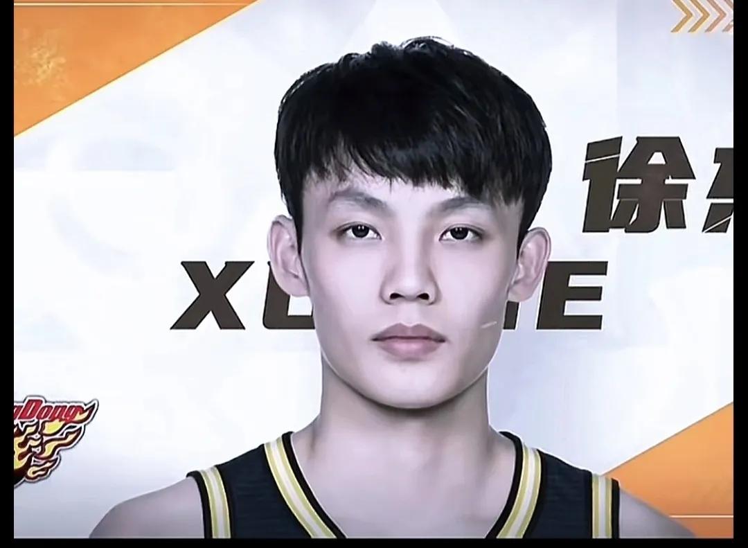 广东队新赛季六连胜，离不开徐杰稳定发挥，其他三外援却是状态有起落，每场比赛起码有