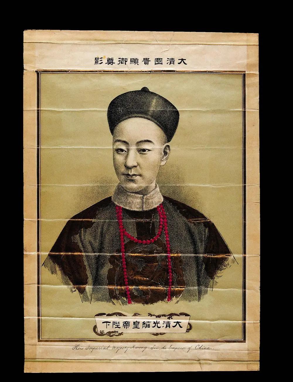 皇帝在古代至高无上，但也有人敢冒天下之大不韪，冒充假皇帝。晚清的时候，有人假扮光绪皇帝，在武昌招摇撞