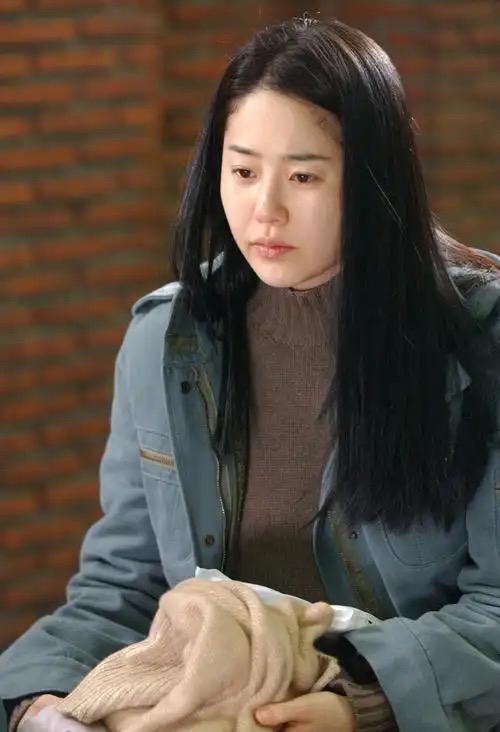 非常有道理的话：“男人接近女人，和你聊天，不是为了哄你开心，十有八九是想发生关系
