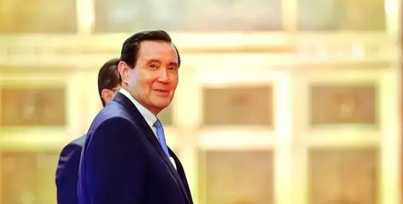 马英九先生这几年把祖国的大好河山玩了个遍，那是一趟趟的往大陆跑…这两年去过上