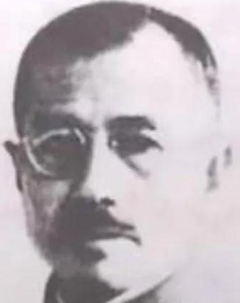 1945年5月，空袭日本本土的十几名美军飞行员被日军抓获，日酋横山勇下令处死其中