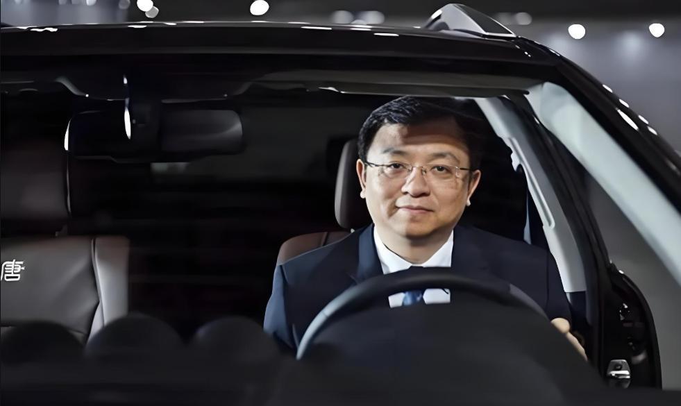 比亚迪王传福冲上《财富》全球影响力榜第五名，堪称中国汽车工业的史诗级逆袭！十年前