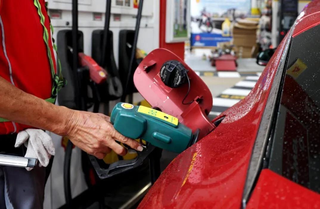 美国对伊朗石油出口制裁30天，4月19日结束4月14日，据路透社消息，美国政