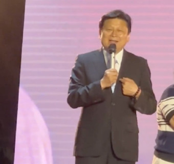 傅昆萁喜宴致词盼做完4年宾客叫嚣快下台国民党团总召傅崐萁10日返回花莲参