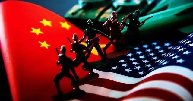 卢克文曾说：“当前中美战况主线，其实是：美国捅中国外贸，中国捅美国股市。中国经济