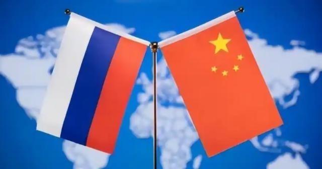 普京发了狠，五常里只有中国没入局，美国媒体突然注意到：中国正悄悄抄底俄罗斯？！