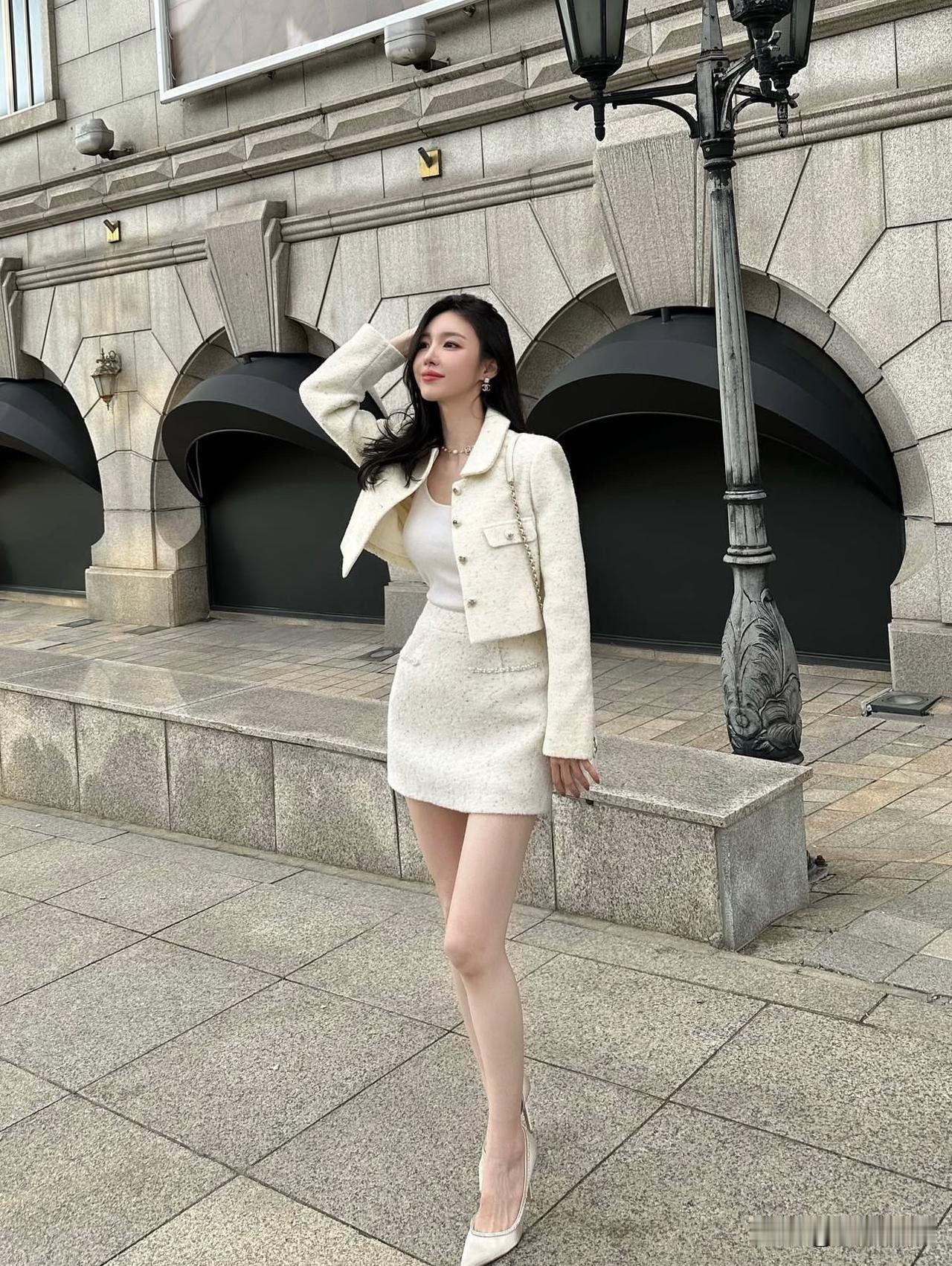 元气满满的一天，从早到晚都美美哒！🌞💕女人最耐看的长相是什么样的有气质的穿