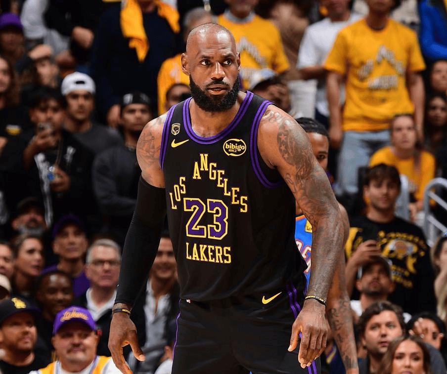 揭老底？詹姆斯团队这是啥意思啊！虎扑07月29日讯ESPN记者Dave爆出，詹