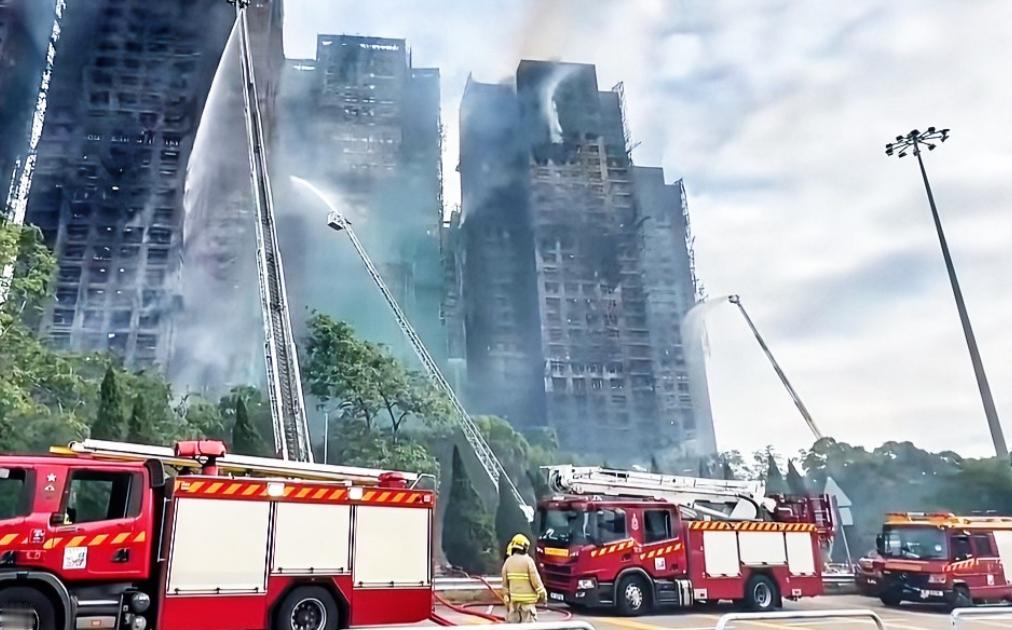 香港这场大火给所有人都提了个醒！第一个，买楼房尽量不要买超高层，除非是那种