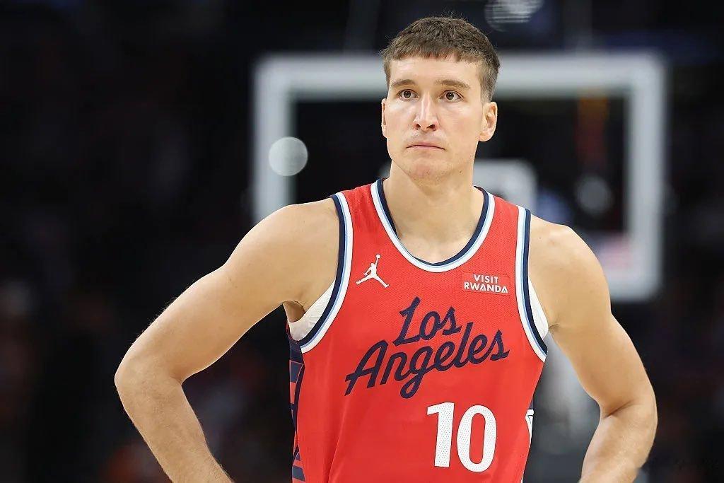 博格丹·博格达诺维奇谈及签约火箭：“征战NBA这些年教会了我，你必须打磨自己技术
