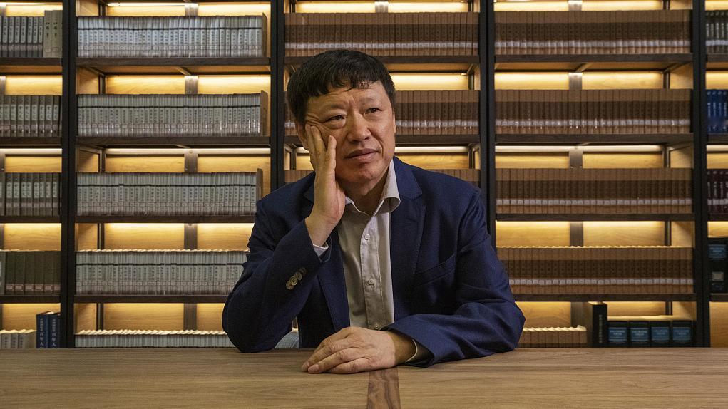 总算有人把胡锡进身上的所有特质都梳理周全了，这番总结实在精准到位，几乎每一点都戳