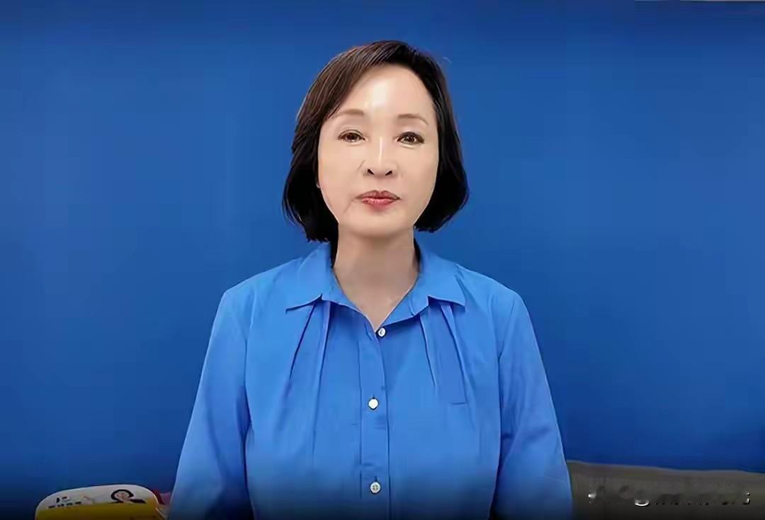 国民党籍高雄市长候选人柯志恩到底有没有希望“翻转”高雄？个人认为，概率应该不大，
