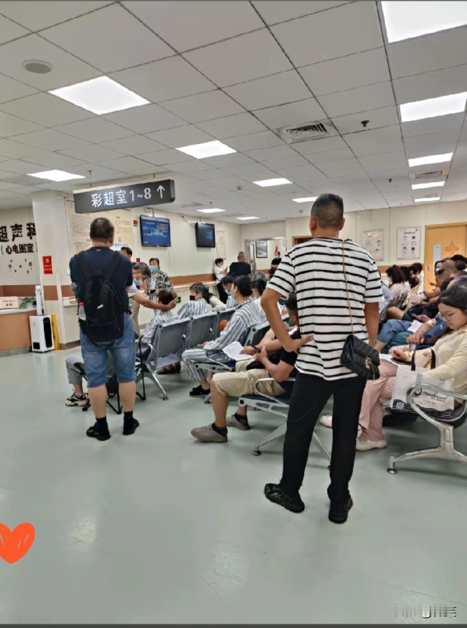 人还没死，不医了，邻居老公脑溢血，放弃了治疗，这是老婆的决定。花30万做手术，以