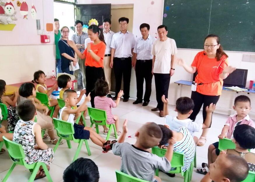 幼儿园被小学化, 老师孩子都难受, 这种竞业手段可害苦了宝宝们!