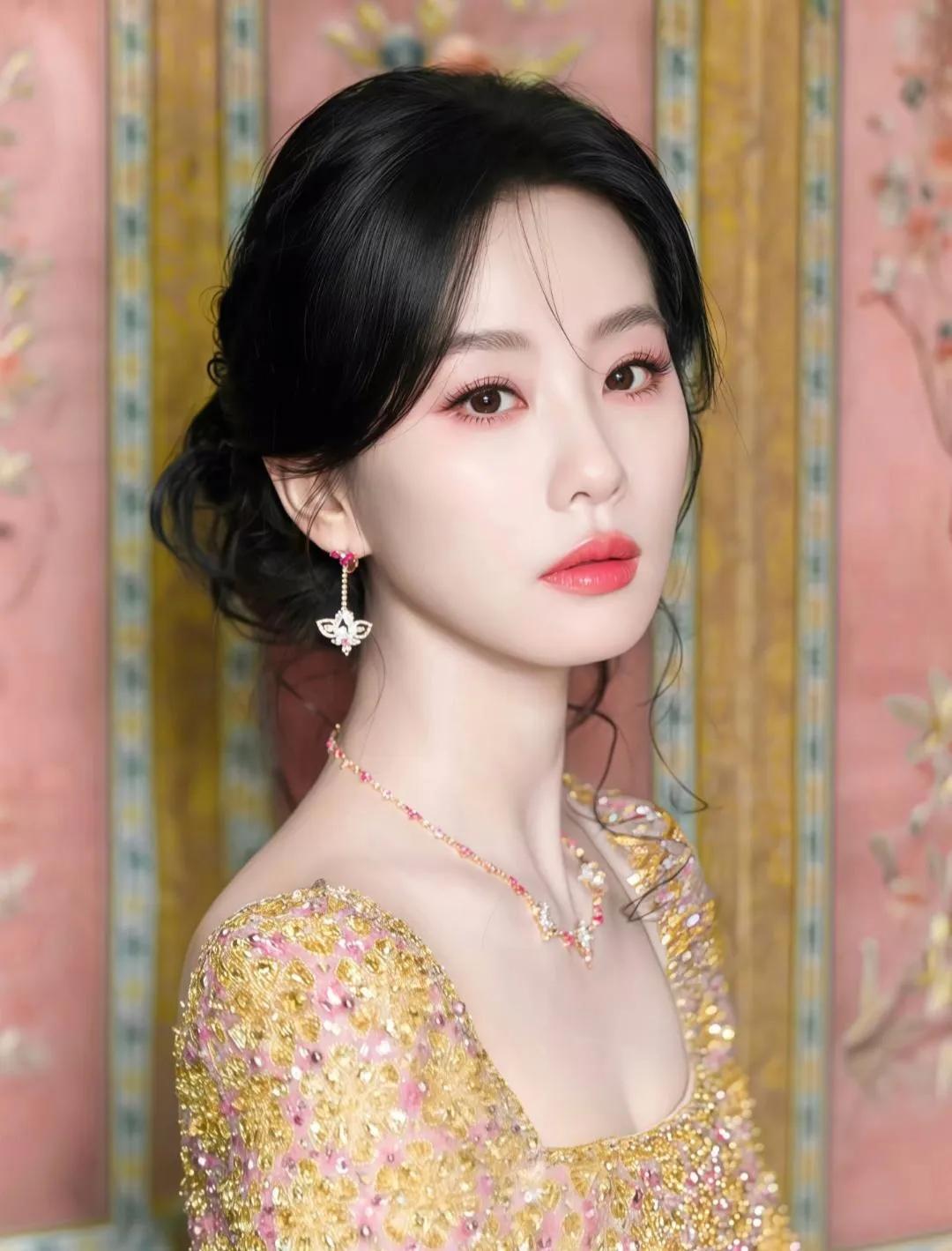 美丽高贵！