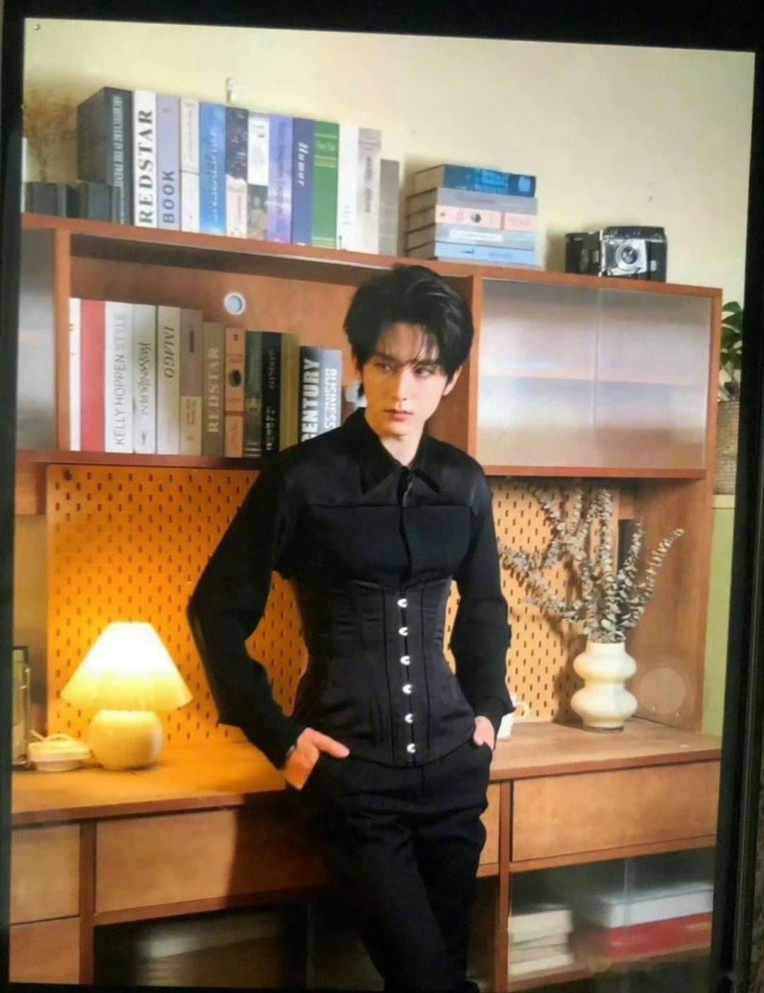 本哥这体型管理真的相当到位👍🏻，但是李兰迪会喜欢这种风格吗？​​​