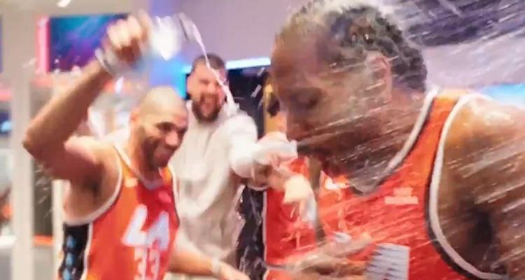 祖巴茨必须换走，如果不换走鲈鱼还会让他首发不是阿祖不强，而是空间太差，换走祖巴