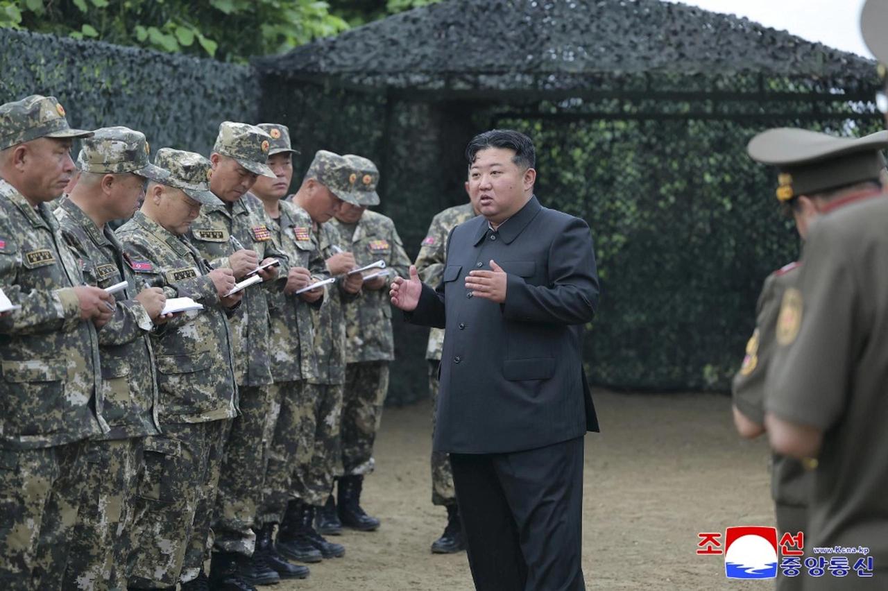 朝鲜领导人金正恩作出正式表态，7月10日，据朝中社消息，金正恩宣布，朝鲜将从数量