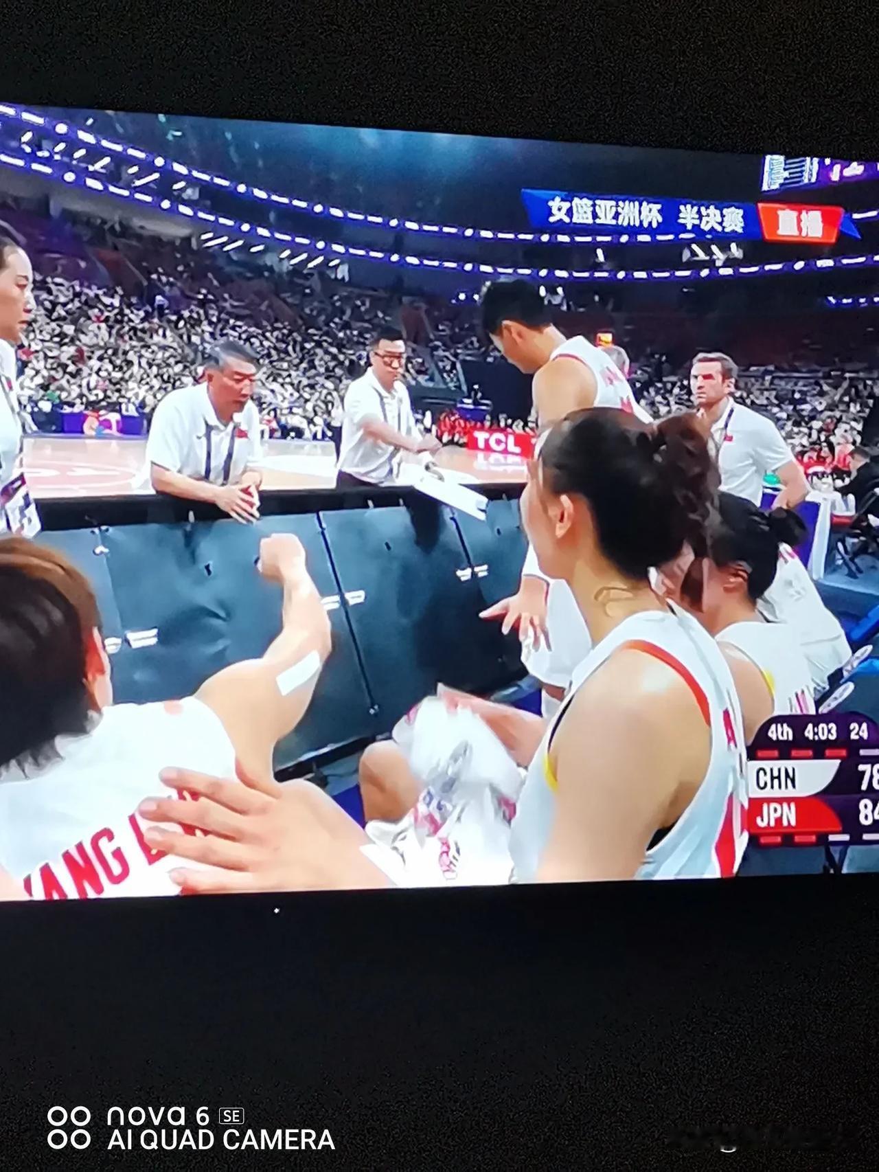 【中国女篮败在没做好没有李梦时怎么打？】中国女篮被日本队屠戮，人家的平均身高与