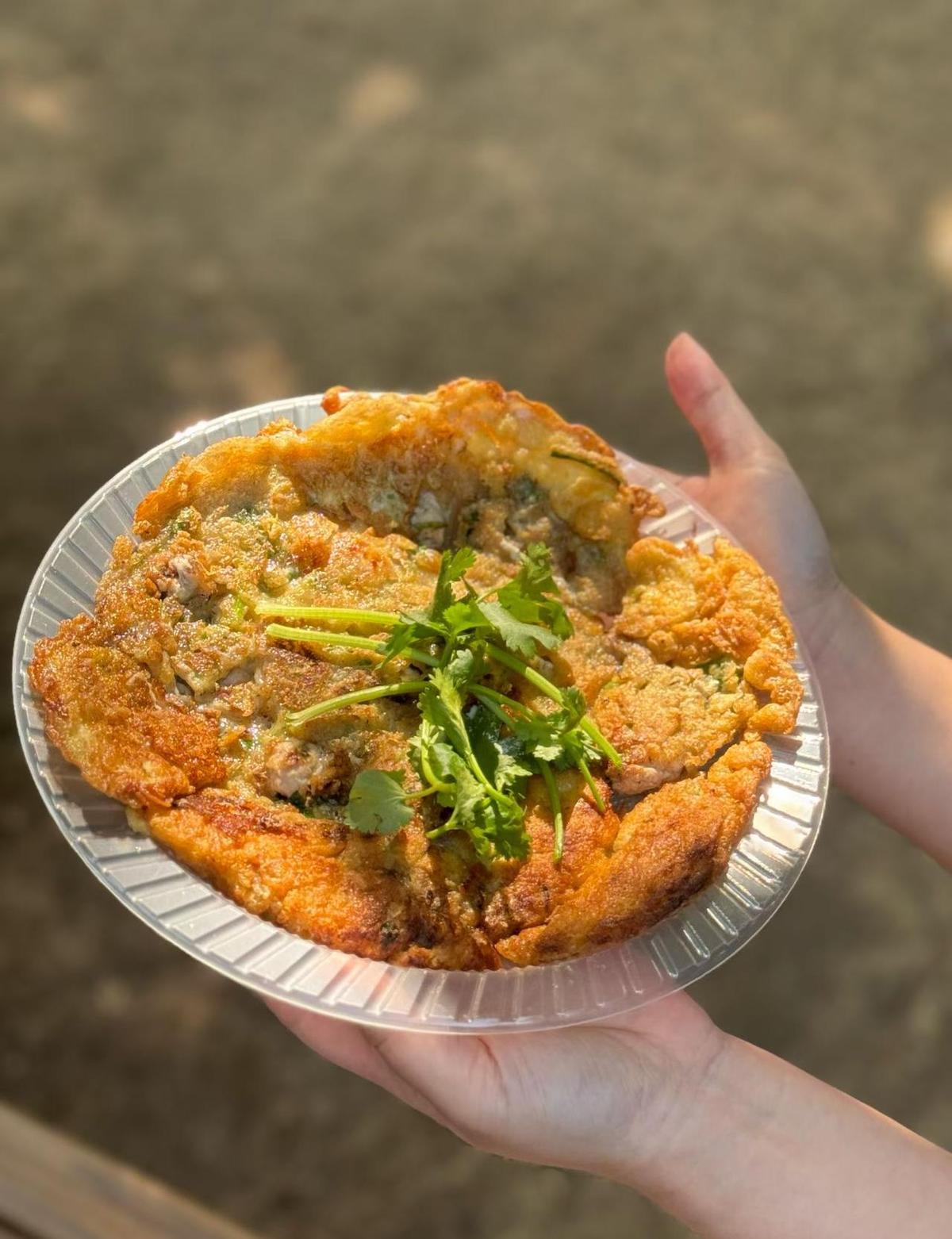 手里攥着200万现金，还是守着雷打不动的3500元退休金？这道看似简单的选择题