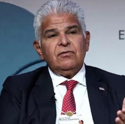 清算指令下达！撤出基建投资，掐断海运中转。当巴拿马运河畔的起重机被强行锁死，