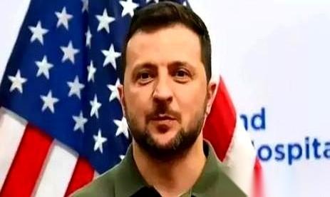 一个让人头皮发麻的数字，120万。这不是什么经济指数，是开战以来，俄军被估算的