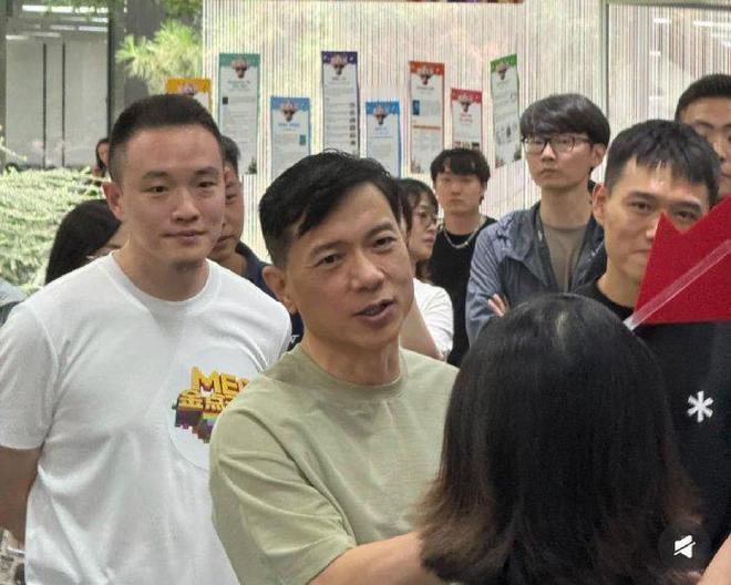 大家发现没？科技大佬个顶个，身材都很好？从小米雷军到百度李彦宏，没有一个人是那种