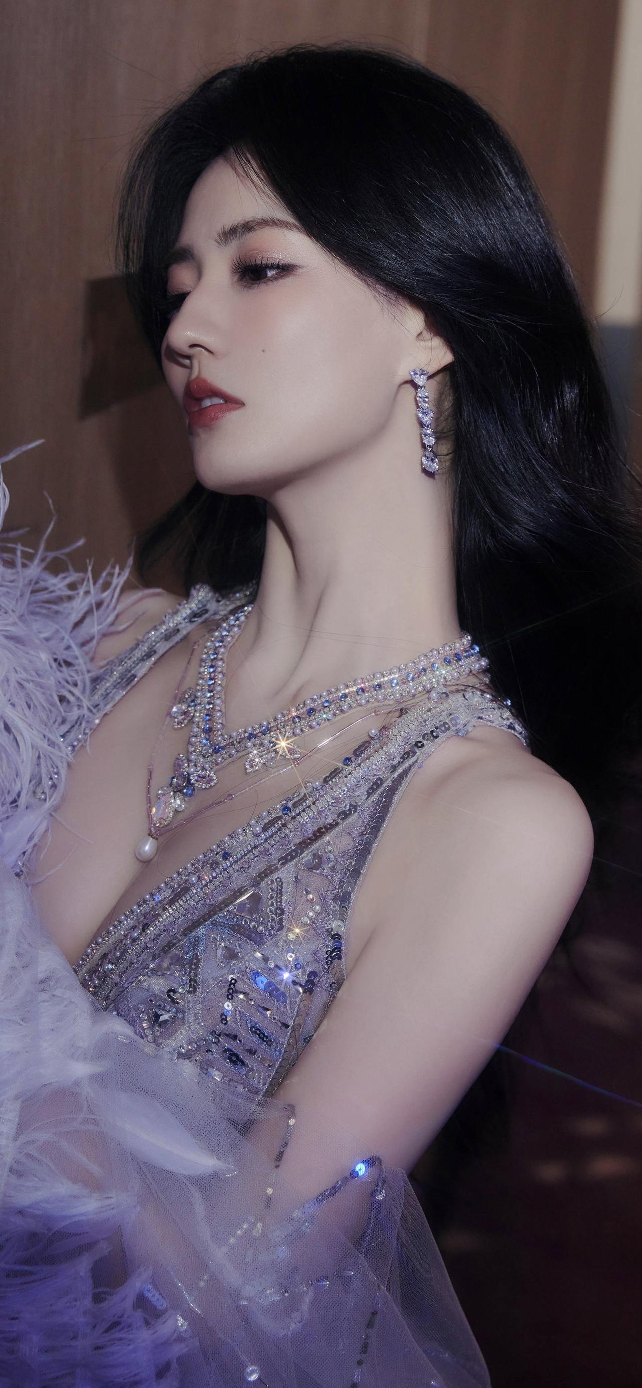 美女壁纸-第5830期-徐璐