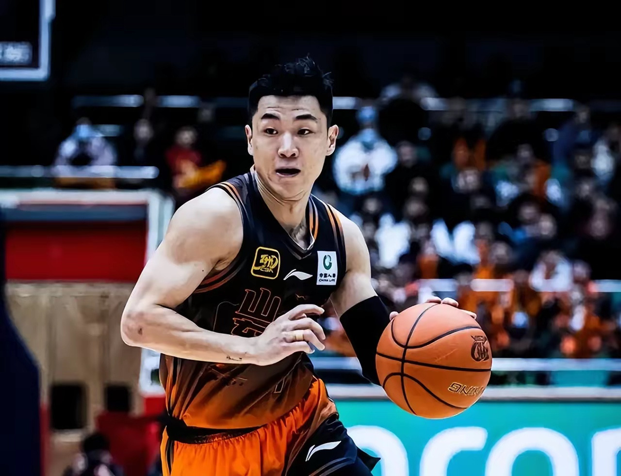 末节逆转险胜！山东高速83-80广州，陶汉林高诗岩扛鼎硬仗2026年1月31