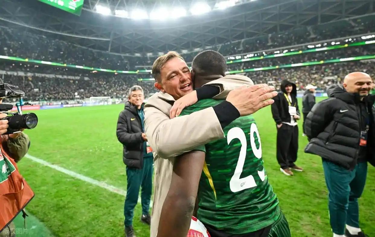 拉米雷证明：沿着床沿真能上炕！深圳青年人官宣：北京国安下课的主帅拉米雷将担任