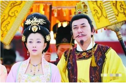 李隆基晚年厄运不断，贵妃殒命、权力易手、亲信被逐，儿子为何这么狠？ 李隆基怎