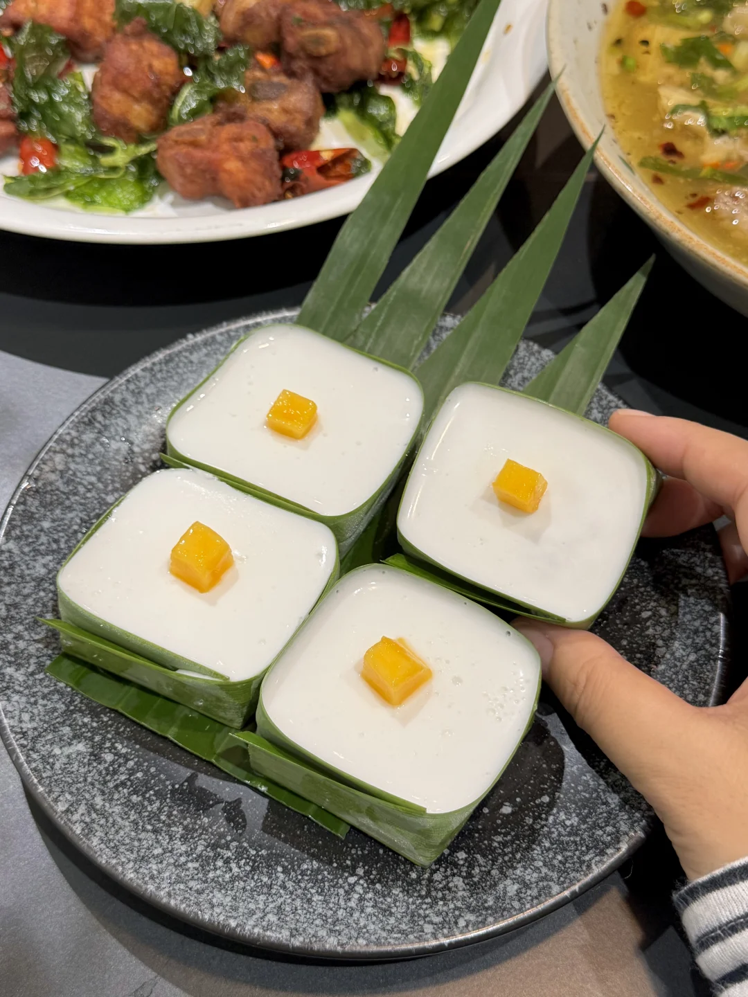 西湖边这个！！！！巨好吃！！！！！！
