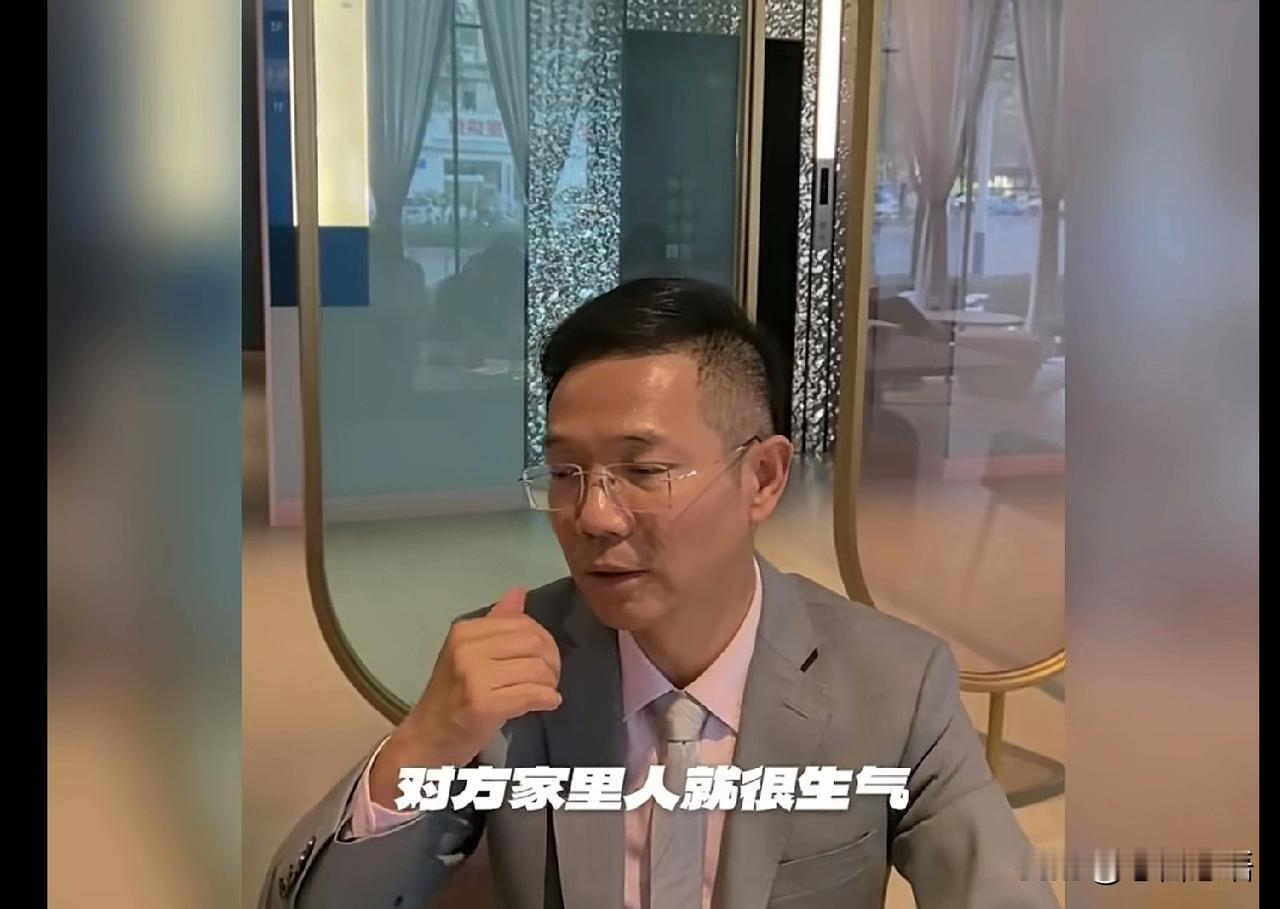 山西郭家狗咬人狗，狗被被咬者申某摔死后，郭家一群人聚众踏门砸窗，非法入侵被咬者申